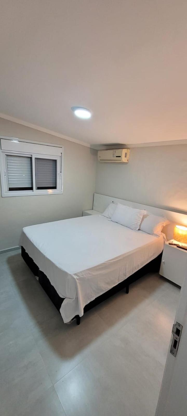 Piscina Climatizada, Jacuzzi E Com Grande Area Verde Убатуба Экстерьер фото